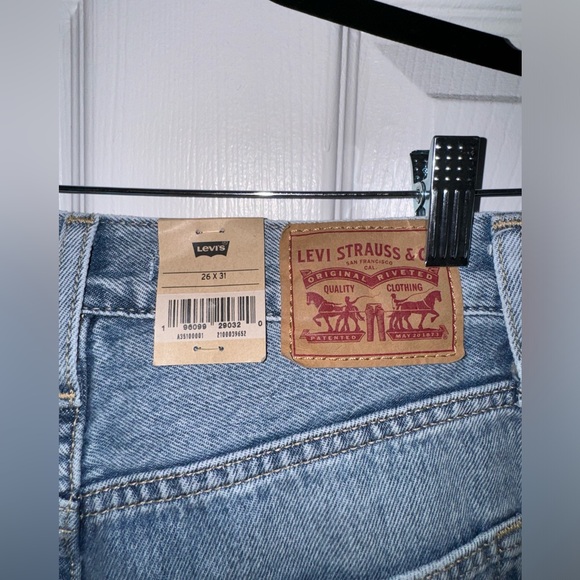 LEVIS: 94 Baggy Jeans, Size 26, new with tags - Picture 6 of 6